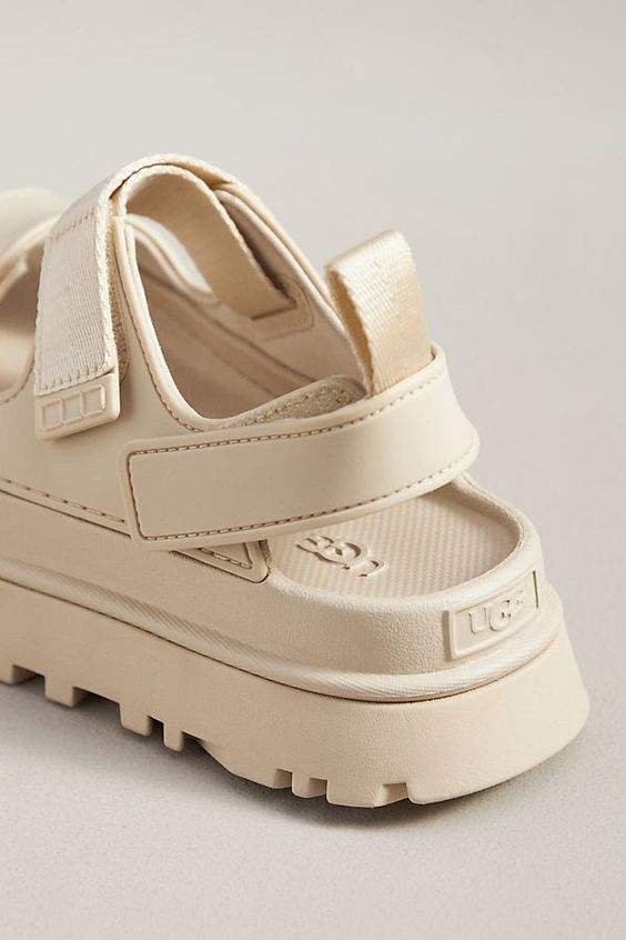סנדלי האג | כפכפי האג UGG GoldenGlow Sandal Sea Salt