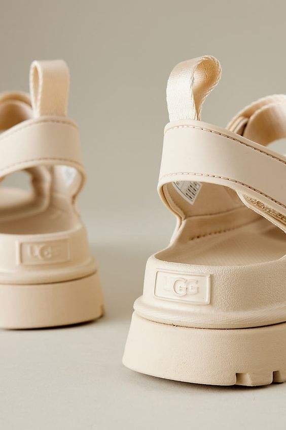 סנדלי האג | כפכפי האג UGG GoldenGlow Sandal Sea Salt