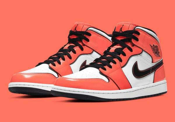 נעלי נייק אייר ג'ורדן | Jordan 1 Mid Turf Orange GS