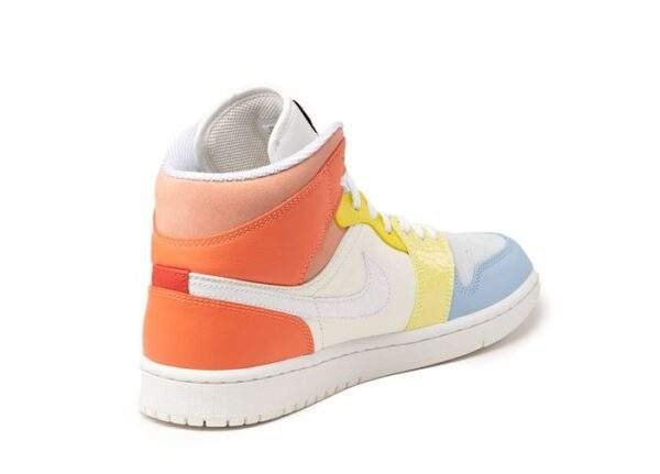 נעלי נייק אייר ג'ורדן | nike air jordan 1 mid to my first coach