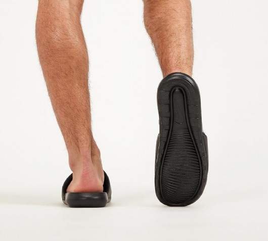 נעלי Nike Victori One Slide