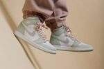 נעלי נייק אייר ג'ורדן | Nike Air Jordan 1 High OG Seafoam