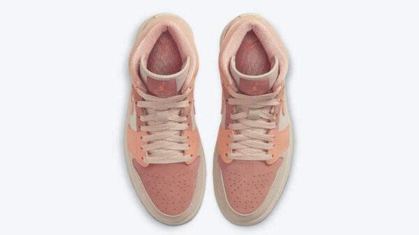 נעלי נייק אייר ג'ורדן | Nike Air Jordan 1Mid Apricot Orange