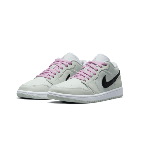 נעלי נייק אייר ג'ורדן | Nike Air jordan 1 Low SE Barely Green