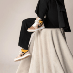 נעלי נייק אייר ג'ורדן | Nike Air Jordan 1 Mid Particle Beige