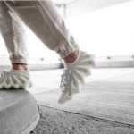 נעלי אדידס ייזי | Adidas Yeezy 450