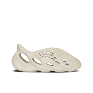 נעלי אדידס ייזי | Yeezy Foam RNNR Sand