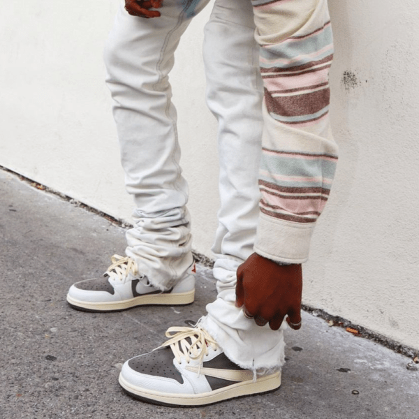 נעלי נייק אייר ג'ורדן | Jordan 1 Retro Low OG SP Travis Scott Reverse Mocha
