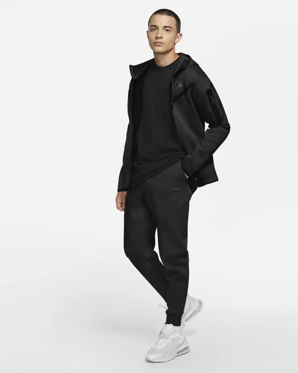 מכנסי Nike Sportswear Tech Fleece – מכנס נייק טק פליז ארוך בצבע שחור