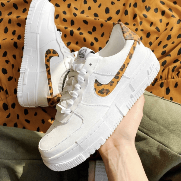 נעלי נייק אייר פורס | Nike Air Force 1 Pixel SE