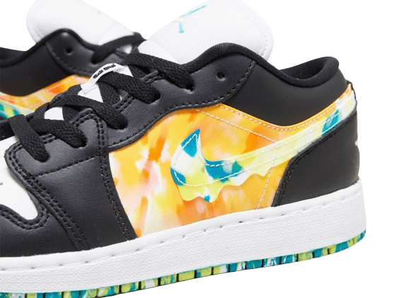 נעלי נייק אייר ג'ורדן | Air Jordan 1 Low Se Gs Drip