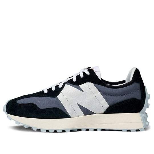נעלי ניו באלאנס | New Balance Wmns 327 'Black White'