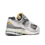 נעלי ניו באלאנס | New Balance 2002R Protection Grey