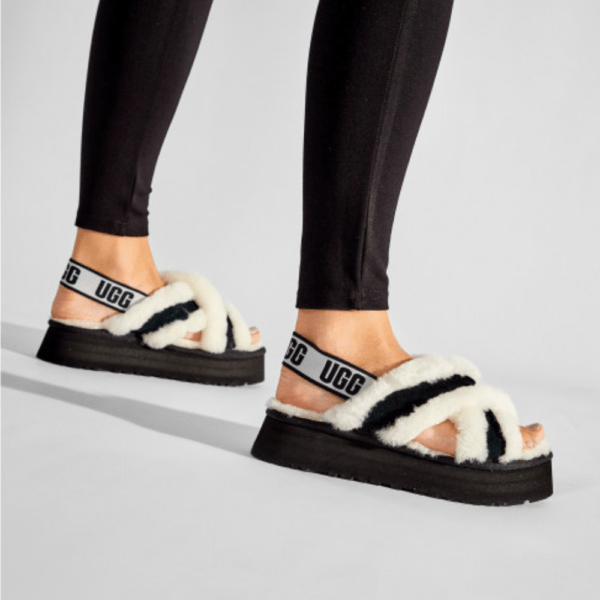 נעלי האג | מגפי האג UGG Women's Disco Cross