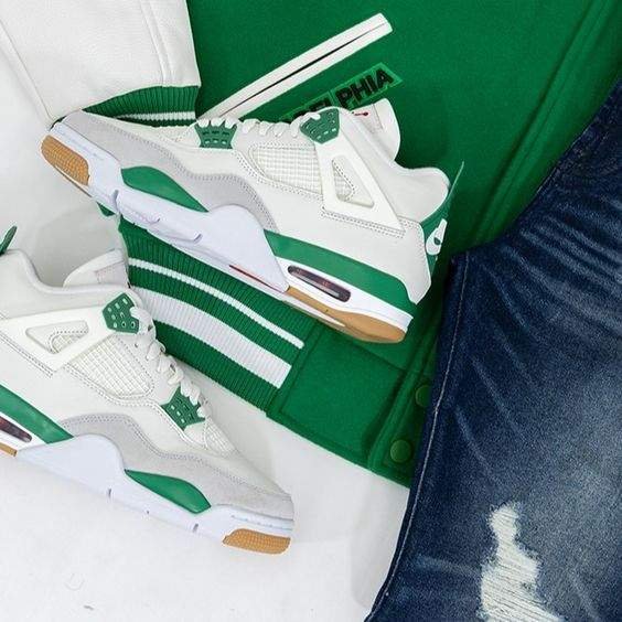 נעלי נייק אייר ג'ורדן | Nike Air Jordan 4 Retro Pine Greenvy