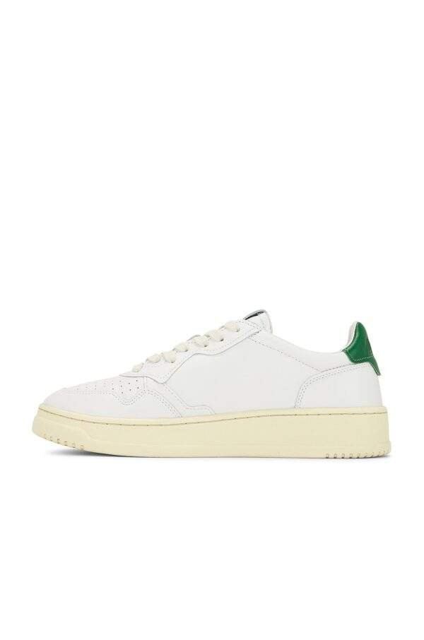 נעלי Autry Medalist Low Sneaker White & Green