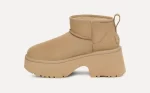 נעלי האג | מגפי האג פלטפורמה עקב UGG Women's Classic Ultra Mini New Heights Mustard Seed