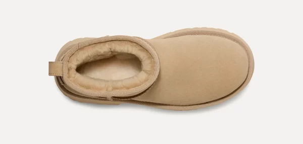 נעלי האג | מגפי האג פלטפורמה עקב UGG Women's Classic Ultra Mini New Heights Mustard Seed