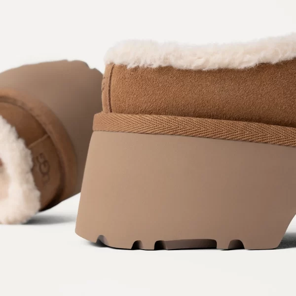 נעלי האג | מגפי האג פלטפורמה עקב UGG Women's New Heights Cozy Clog Chestnut