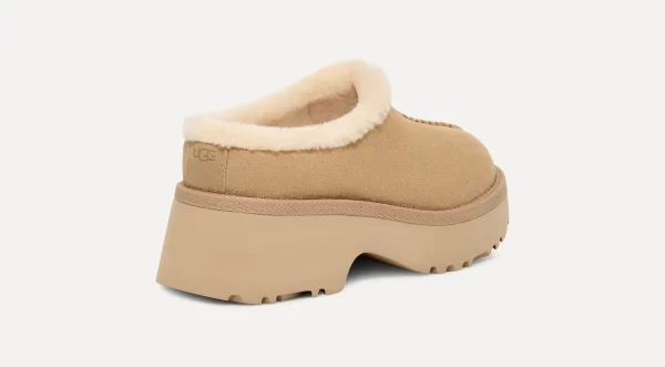 נעלי האג | מגפי האג פלטפורמה עקב UGG Women's New Heights Cozy Clog Mustard Seed