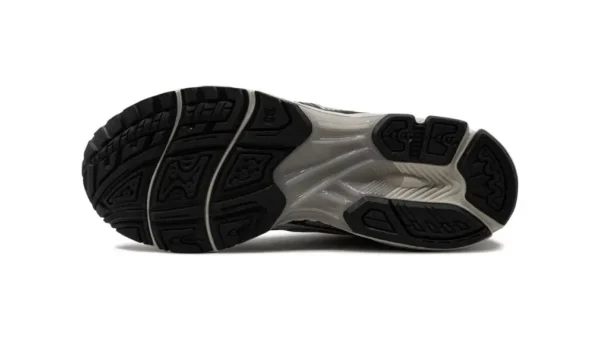 נעלי אקסיקס | Asics Gel-Kayano 14 Black Glacier Grey Silver