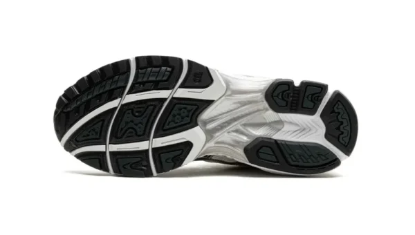 נעלי אקסיקס | Asics Gel-Kayano 14 Kith Cream Scarab (2024)