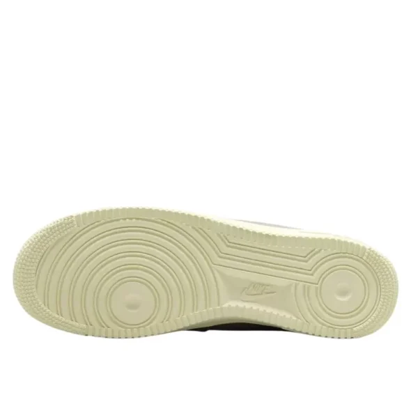נעלי נייק | Nike Air Force 1 Low '07 Jewel Light Bone Coconut Milk
