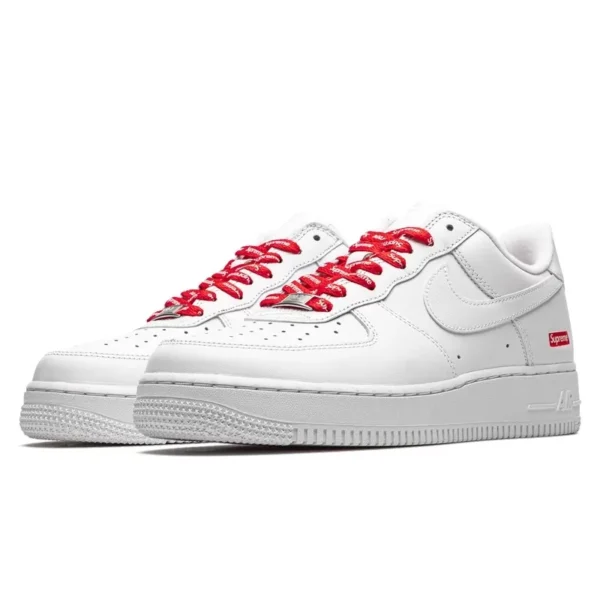 נעלי נייק | Nike Air Force 1 Low White Supreme