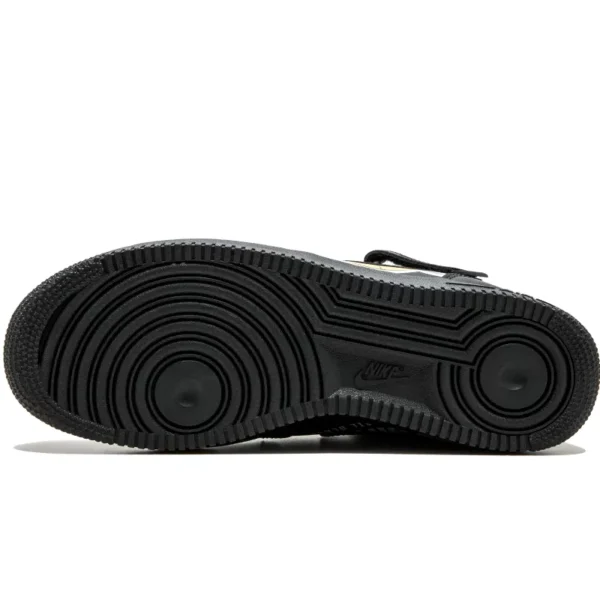 נעלי נייק | Nike Air Force 1 NBA Supreme Black