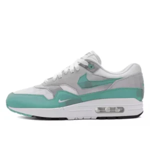 נעלי נייק | Nike Air Max 1 .SWOOSH Low Poly Adventure