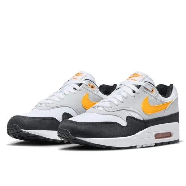 נעלי נייק | Nike Air Max 1 White University Gold