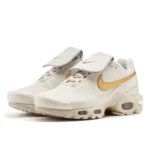 נעלי נייק | Nike Air Max Plus Tiempo Metallic Gold