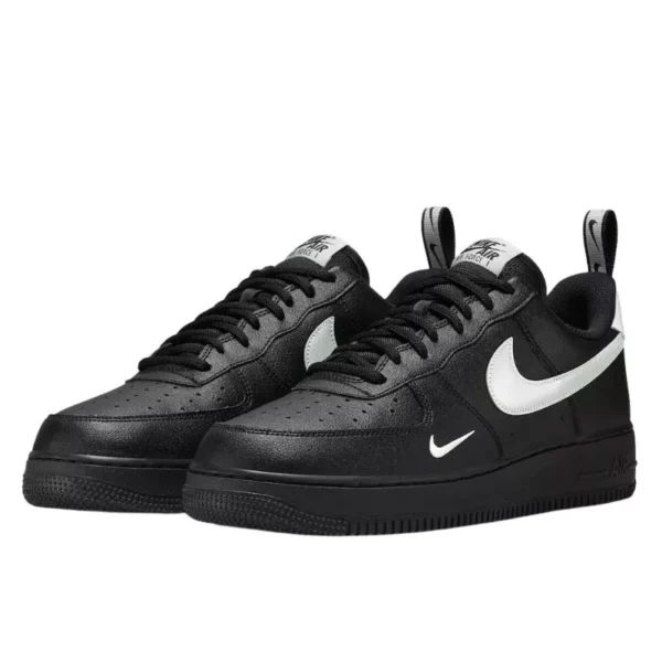 נעלי נייק | Nike Air Force 1 '07 LV8 UT Black White