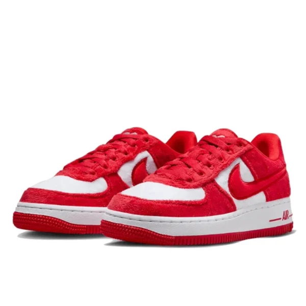 נעלי נייק | Nike Air Force 1 Low Valentine's Day Fleece