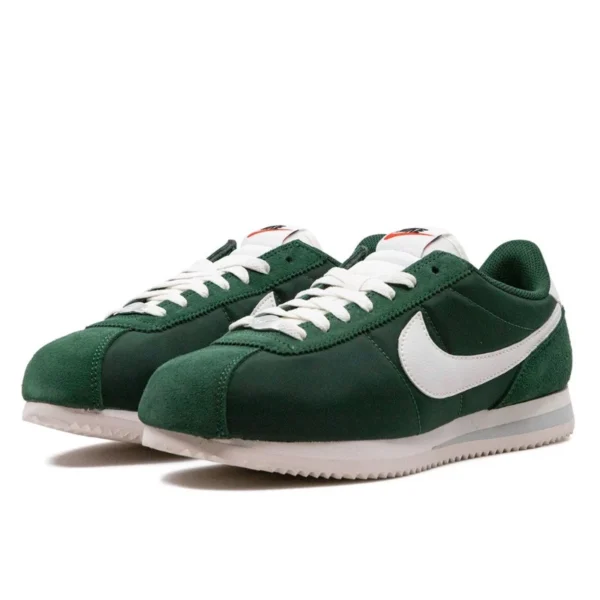 נעלי נייק | Nike Cortez Fir Green