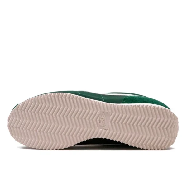 נעלי נייק | Nike Cortez Fir Green