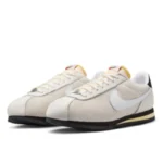 נעלי נייק | Nike Cortez Light Orewood Black