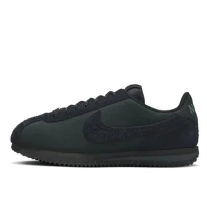 נעלי נייק | Nike Cortez PRM Great Outdoors Triple Black
