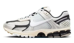 נעלי נייק | Nike Vomero 5 Supersonic Light Bone Black