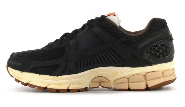 נעלי נייק | Nike Zoom Vomero 5 Black Sesame