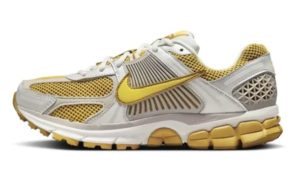 נעלי נייק | Nike Zoom Vomero 5 Bronzine