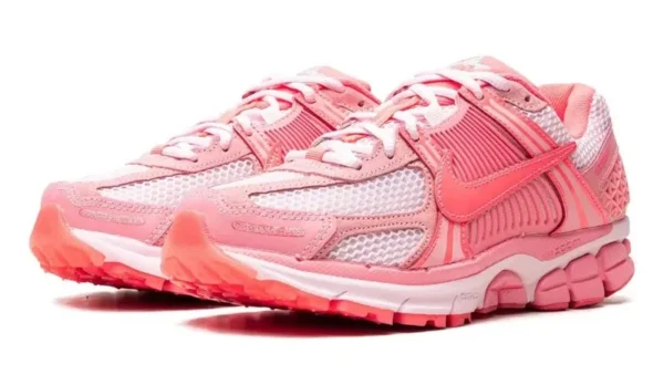 נעלי נייק | Nike Zoom Vomero 5 Coral Chalk Hot Punch