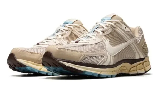נעלי נייק | Nike Zoom Vomero 5 Oatmeal