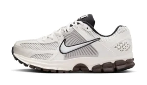 נעלי נייק | Nike Zoom Vomero 5 Phantom