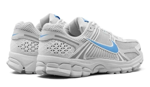 נעלי נייק | Nike Zoom Vomero 5 Photon Dust University Blue