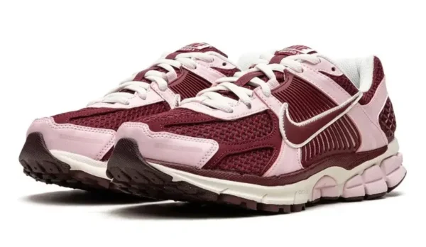 נעלי נייק | Nike Zoom Vomero 5 Pink Foam Team Red