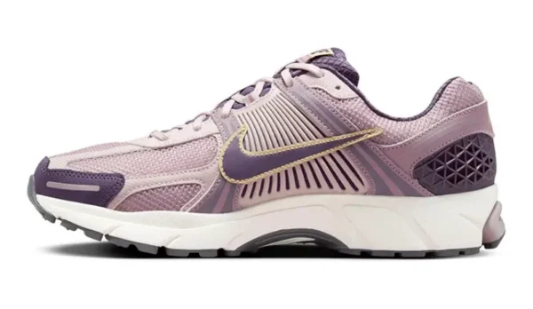 נעלי נייק | Nike Zoom Vomero 5 Platinum Violet
