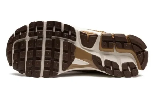 נעלי נייק | Nike Zoom Vomero 5 Wheat Grass Cacao Wow