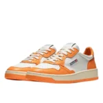 נעלי אוטרי | Autry Low Orange White