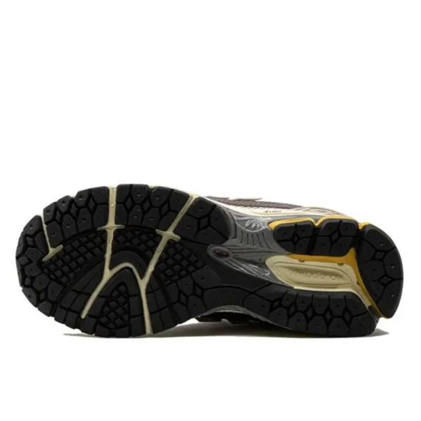 נעלי ניו באלאנס | New Balance 1906R Licorice